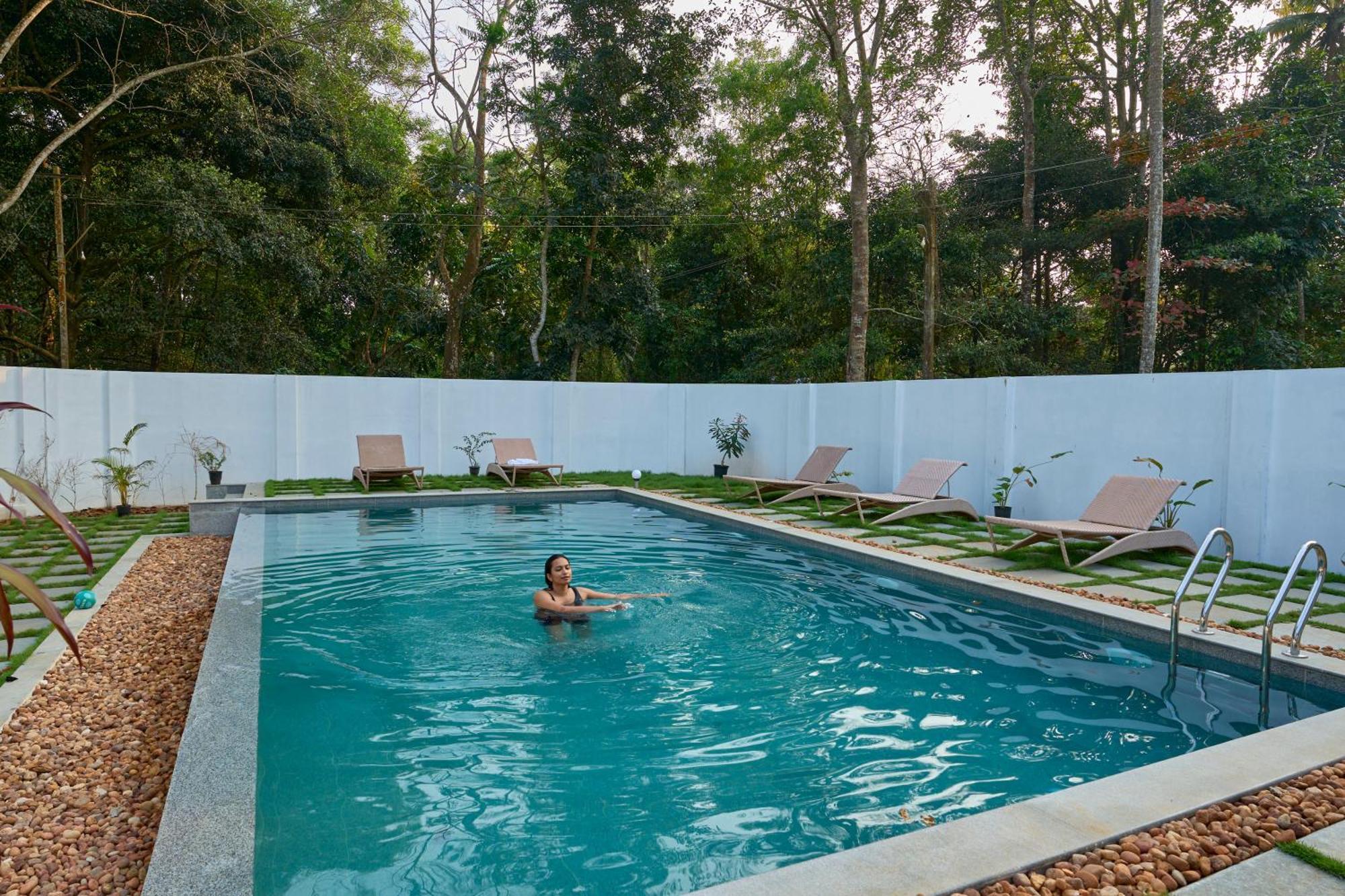 Ananda Marari Villa Alappuzha Exterior photo